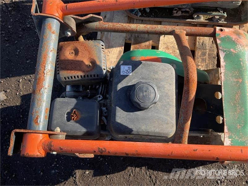 Belle of (2) Belle Vibratory Plate Compactor Vibro plošče