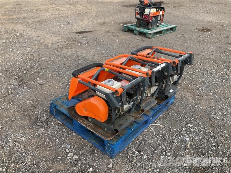 Belle of (3) Belle FC4000E Vibratory Plate Compactor Vibratori