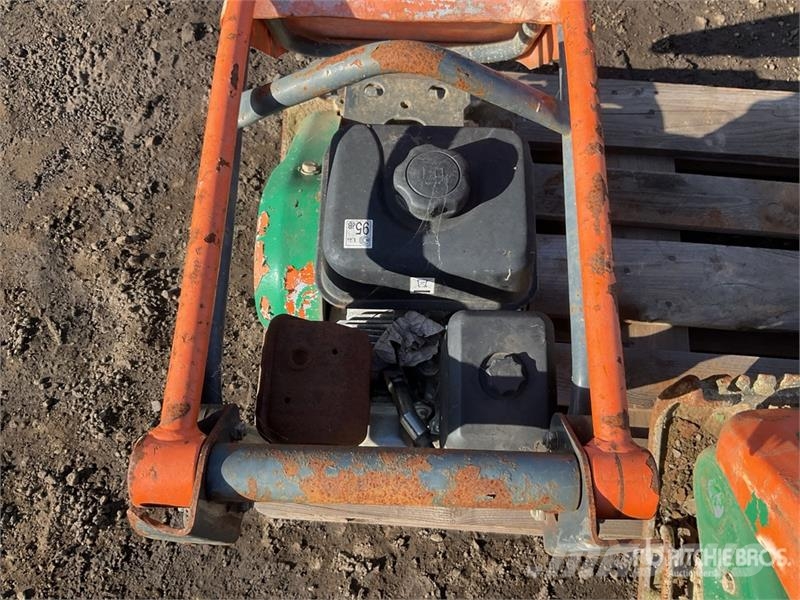 Belle of (3) Belle Vibratory Plate Compactor Vibro plošče