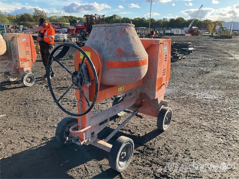 Belle PM20 Portable Concrete Mixer Бетонозмішувачі