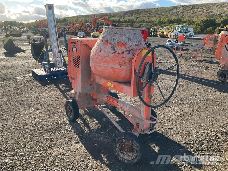 Belle PM20 Portable Concrete Mixer Бетонозмішувачі