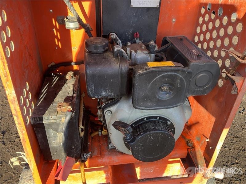 Belle PM20 Portable Concrete Mixer Бетонозмішувачі