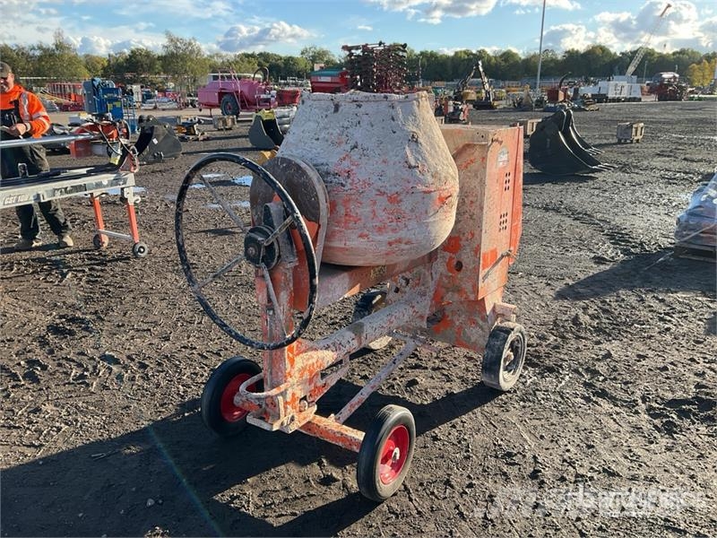 Belle PM20 Portable Concrete Mixer Бетонозмішувачі