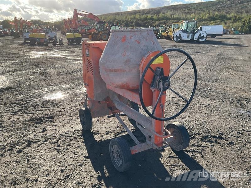 Belle PM20 Portable Concrete Mixer Бетонозмішувачі