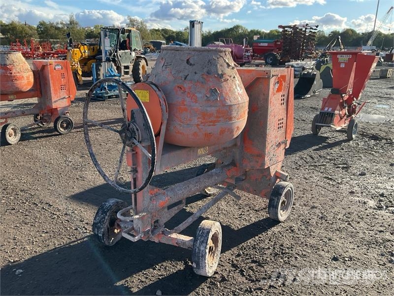 Belle PM38 Portable Concrete Mixer Бетонозмішувачі
