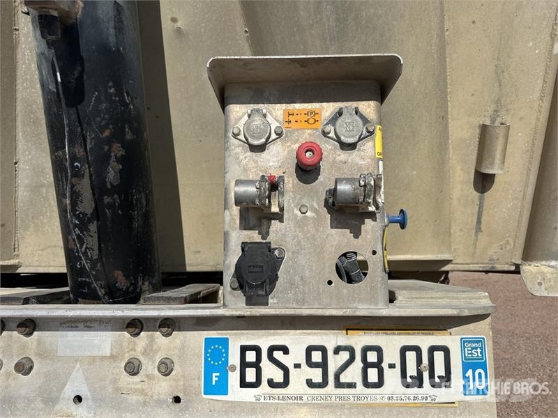 Benalu C34 Tri/A Semi Remorque benne basculante- End Dump Remorque benne
