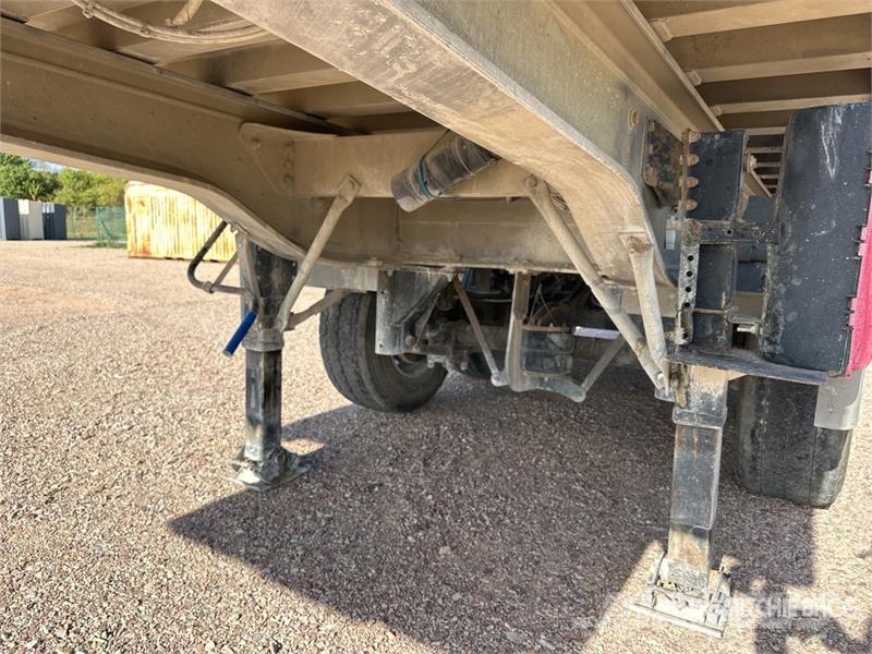 Benalu C34 Tri/A Semi Remorque benne basculante- End Dump Remorque benne