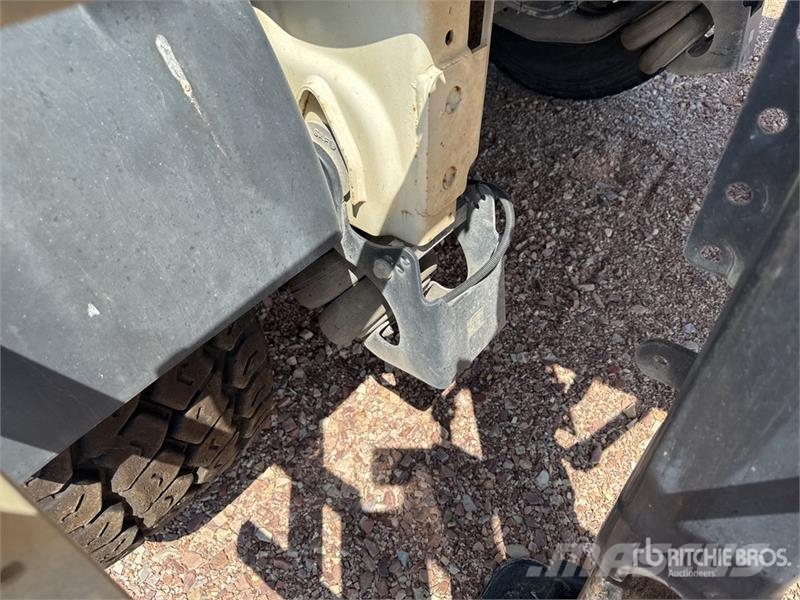 Benalu C3910C2AB Tri/A Semi-Remorque Benne 3 Essieux End Tipper trailers