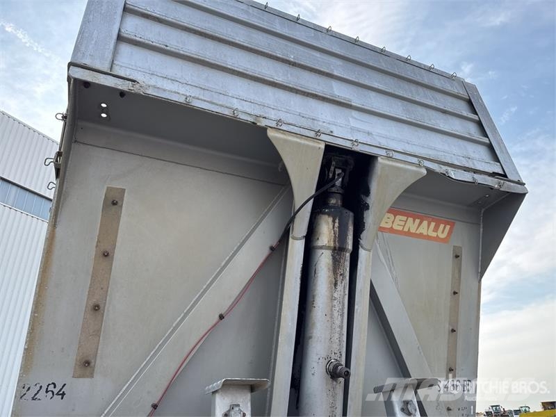 Benalu TF34C11RBA Semi-Remorque Benne 3 Essieux Tri/A End Tipper trailers