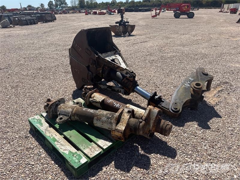 Benne Preneuse Et Attachements Attachments Clamsheel Exc Łyżki do ładowarek