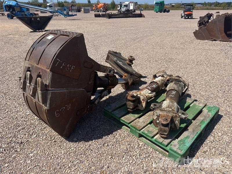 Benne Preneuse Et Attachements Attachments Clamsheel Exc Łyżki do ładowarek