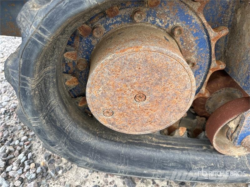  BENS 250R Swivel Crawler Mini Dumper (Inoperable) Mini Dumpers