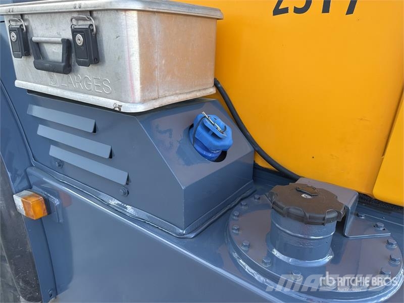 Bergmann 3012R PLUS 6.4 t 4x4 Motobasculeur Dumper Väikekallurid