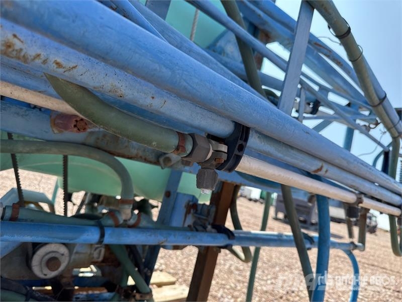 Berthoud 12 m Pulverisateur 3-Point Hitch Sprayer 견인형 분무기