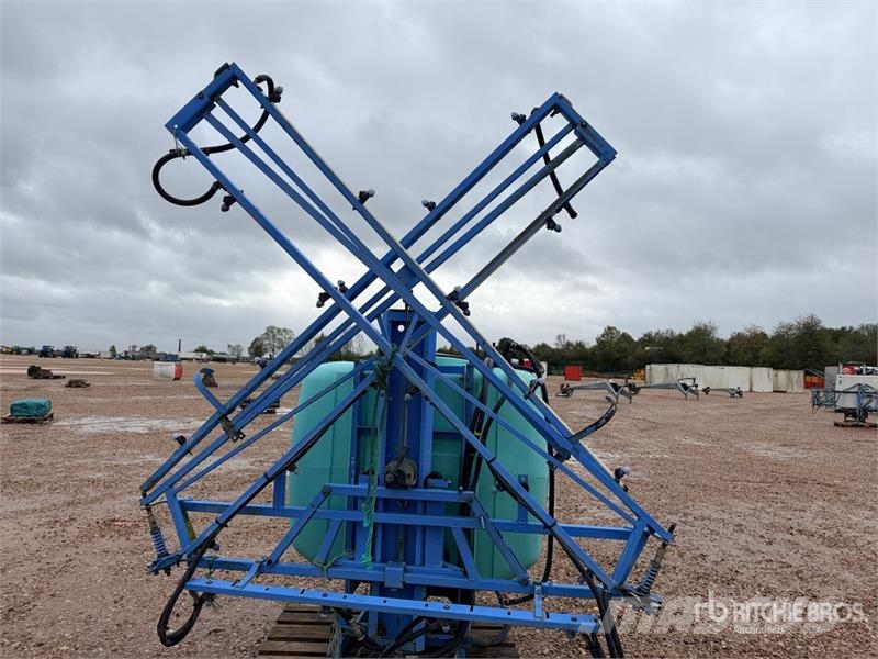 Berthoud Accro06XR12 12 m Pulverisateur Porte 3-Point Hitch الرشاشات
