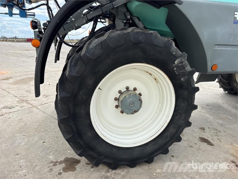 Berthoud Raptor 4240 4x4 Pulverisateur Automoteur 38 m High 자주 동력 분무기