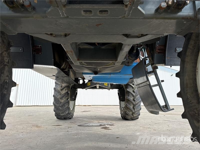 Berthoud Raptor 4240 4x4 Pulverisateur Automoteur 38 m High 자주 동력 분무기