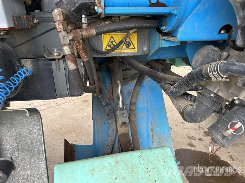 Berthoud Raptor 4240 4x4 Pulverisateur Automoteur 38 m High 자주 동력 분무기