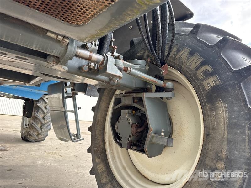 Berthoud Raptor 4240 4x4 Pulverisateur Automoteur 38 m High 자주 동력 분무기
