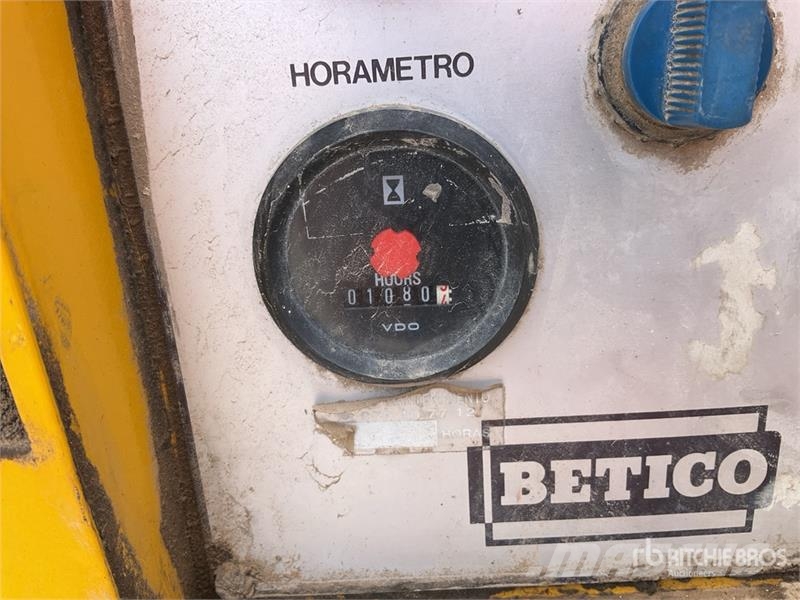 Betico PT120 Air Compressor Kompresörler