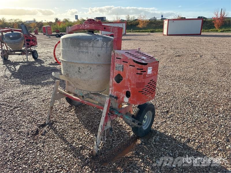  Betonniere 1 Essieu S/A Portable Concrete Mixer (I خلاطات خرسانة/ملاط