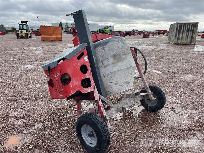  Betonniere Portable Concrete Mixer (Inoperable) Betong-/bruksblandare