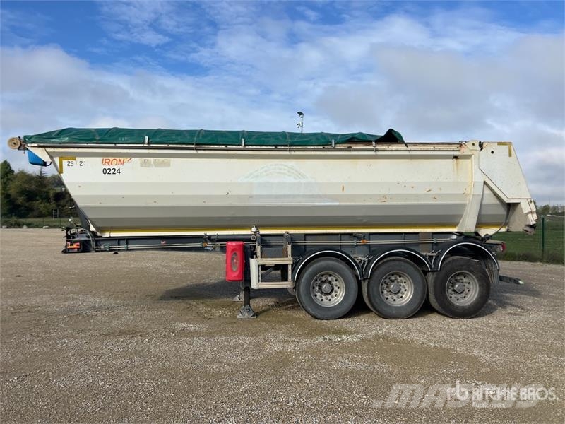 BFG Tri/A Semi-Remorque Benne 3 Essieux End Dump T Kallur-haagised
