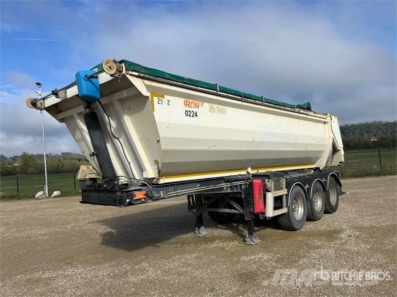 BFG Tri/A Semi-Remorque Benne 3 Essieux End Dump T Kallur-haagised