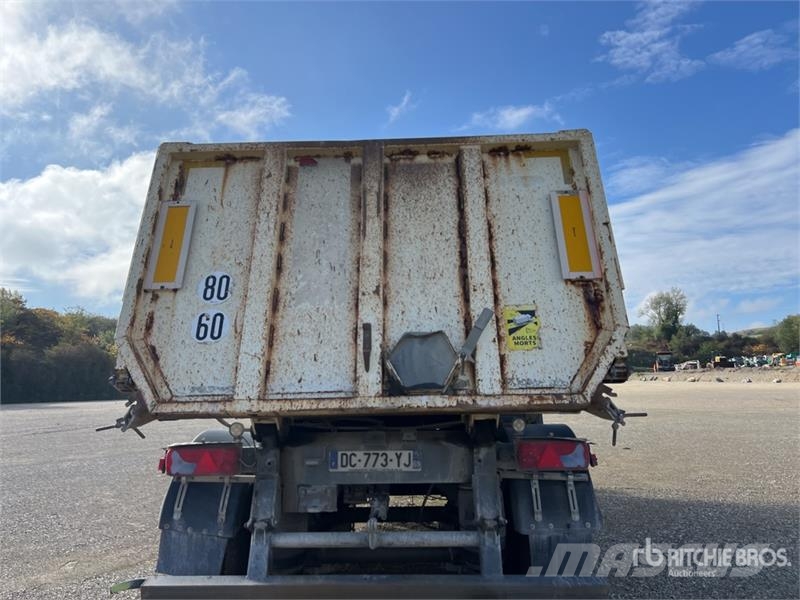 BFG Tri/A Semi-Remorque Benne 3 Essieux End Dump T Kallur-haagised