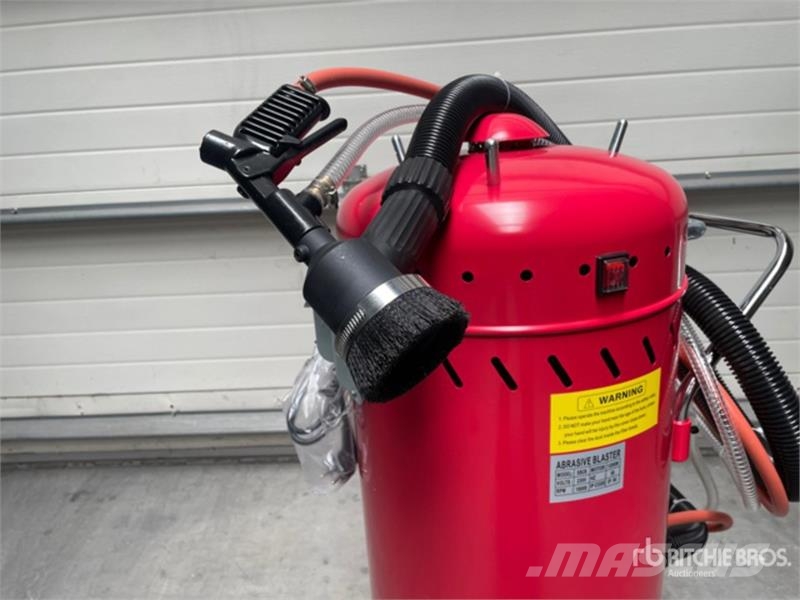  Big Red Portable Sand Blaster with Vacuu TRSB28 Altri componenti
