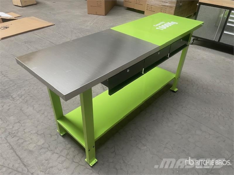 Big Red Work Bench TRGL209-2 Altri componenti