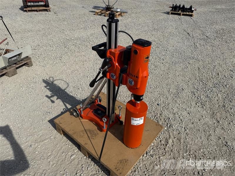 Bisonte EC 2800 Drill Equipment Rezervni delovi i oprema za bušenje