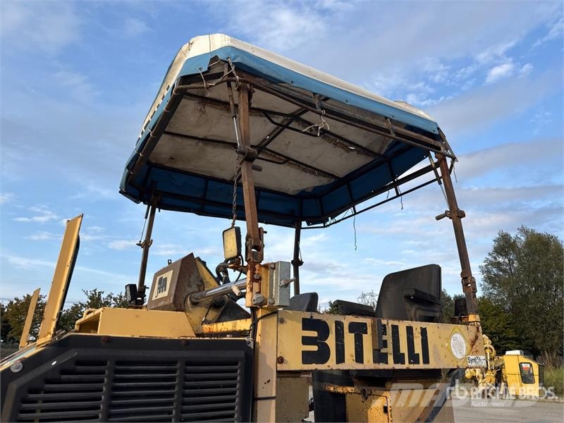 Bitelli BB130 Asphalt Paver 아스팔트 포장장비