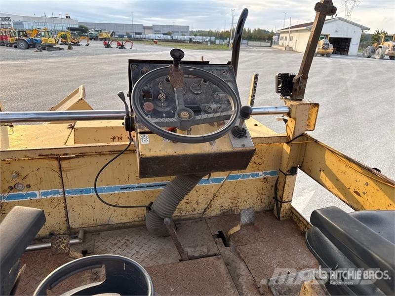 Bitelli BB130 Asphalt Paver 아스팔트 포장장비