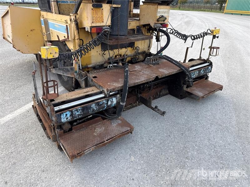 Bitelli BB130 Asphalt Paver 아스팔트 포장장비