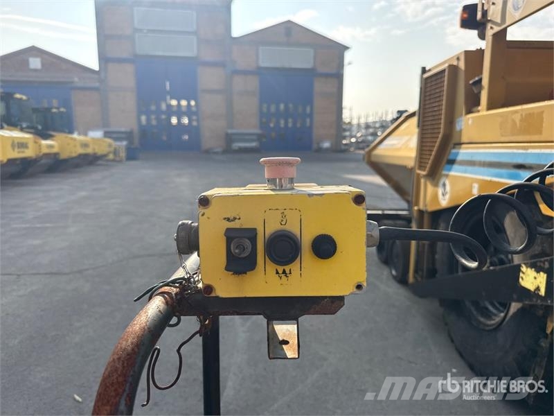 Bitelli BB740DT Wheel Asphalt Paver Asfaltsläggningsmaskiner