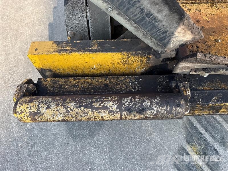 Bitelli BB740DT Wheel Asphalt Paver Asfaltsläggningsmaskiner