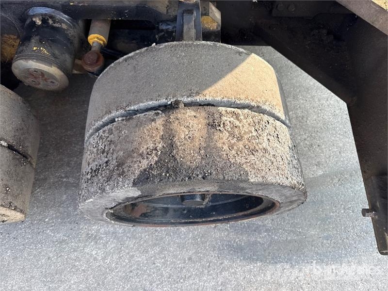 Bitelli BB740DT Wheel Asphalt Paver Asfaltsläggningsmaskiner