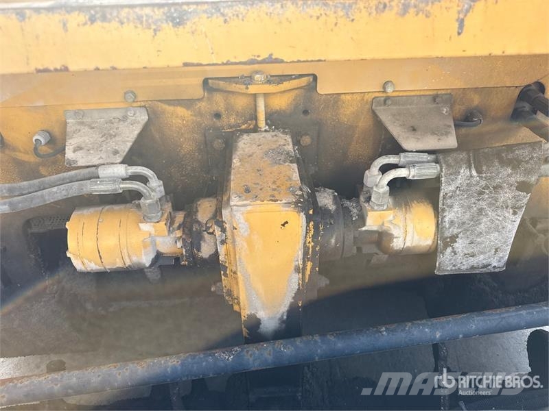 Bitelli BB740DT Wheel Asphalt Paver Asfaltsläggningsmaskiner