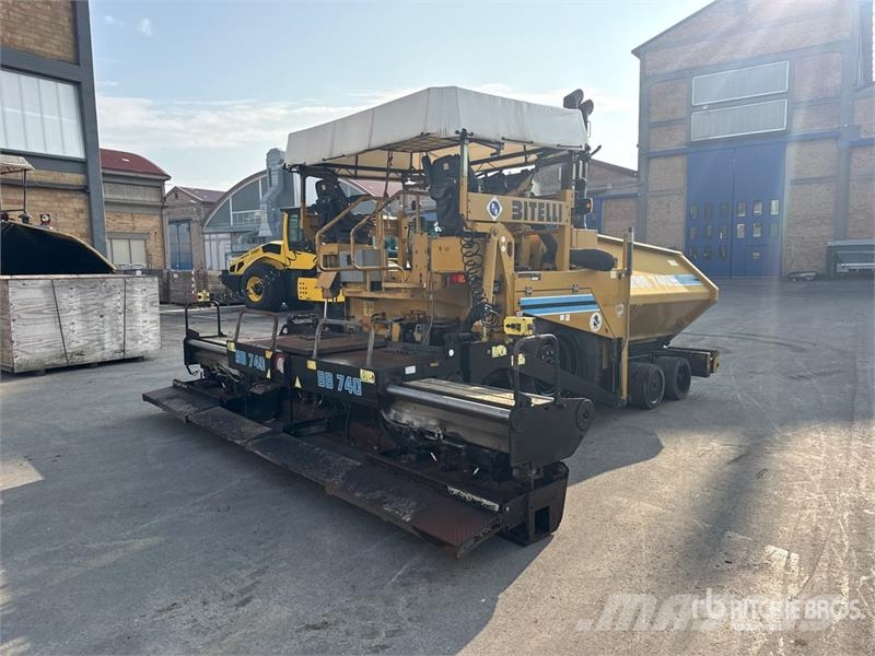 Bitelli BB740DT Wheel Asphalt Paver Asfaltsläggningsmaskiner