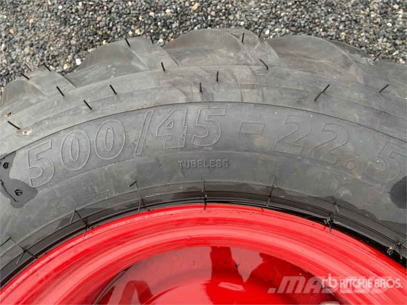 BKT 10/281/335 550/45-22.5 ETO Tires Tyres, wheels and rims