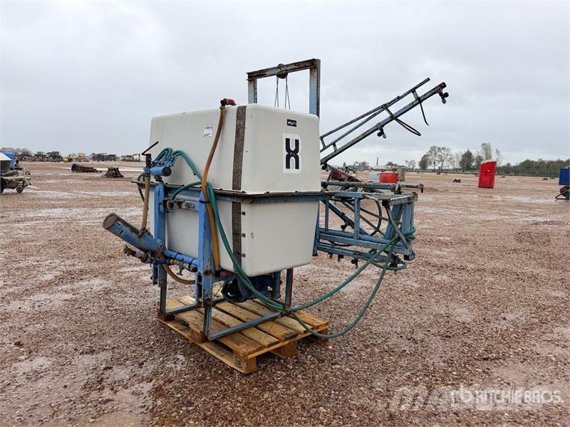 Blanchard PTM2115 20 m 3-Point Hitch Sprayer الرشاشات