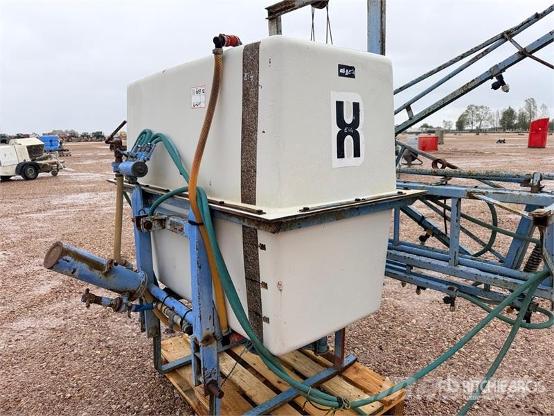Blanchard PTM2115 20 m 3-Point Hitch Sprayer الرشاشات
