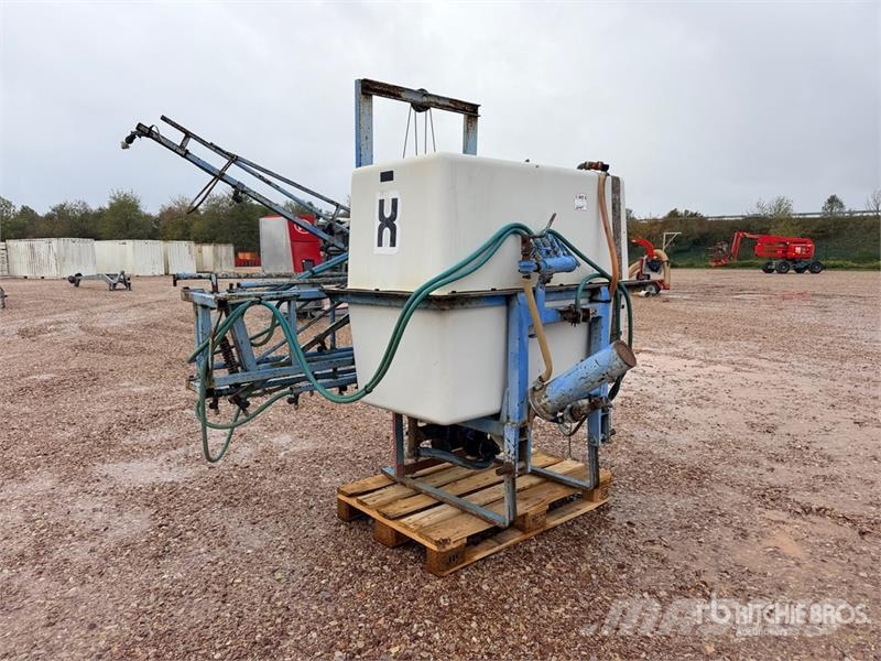Blanchard PTM2115 20 m 3-Point Hitch Sprayer الرشاشات
