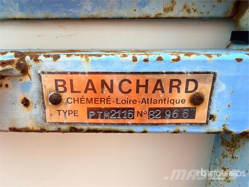Blanchard PTM2115 20 m 3-Point Hitch Sprayer الرشاشات