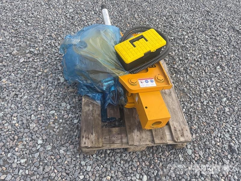 BLK 680 Hydraulic Breaker (Unused) Hüdrohaamrid