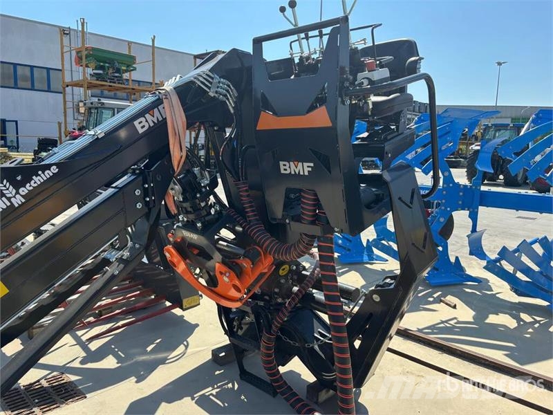 BMF 650 Forestry Boom (Unused) Parti e equipaggiamenti per Gru