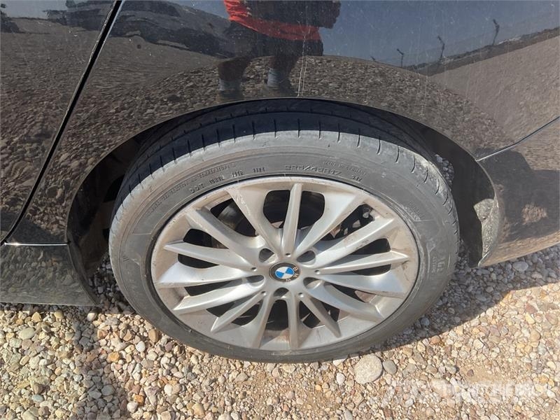 BMW 116 Automobile Автомобілі