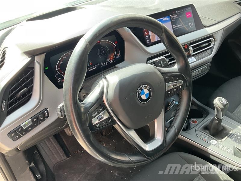 BMW 118 Automobile Cars