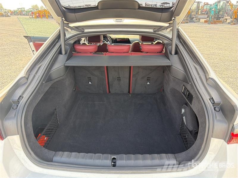 BMW 420D XDRIVE Automobile Auto's